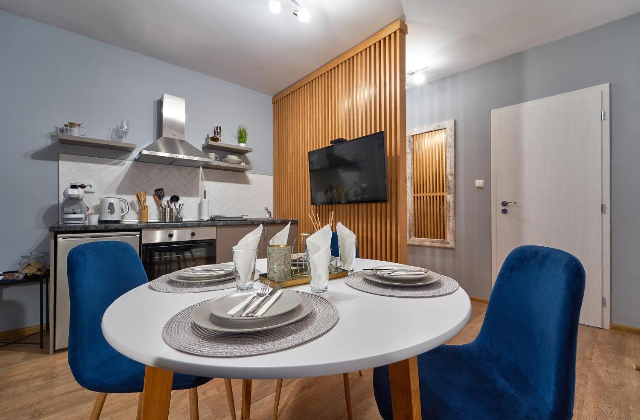 Adel Apartments Велико-Тирново Екстер'єр фото