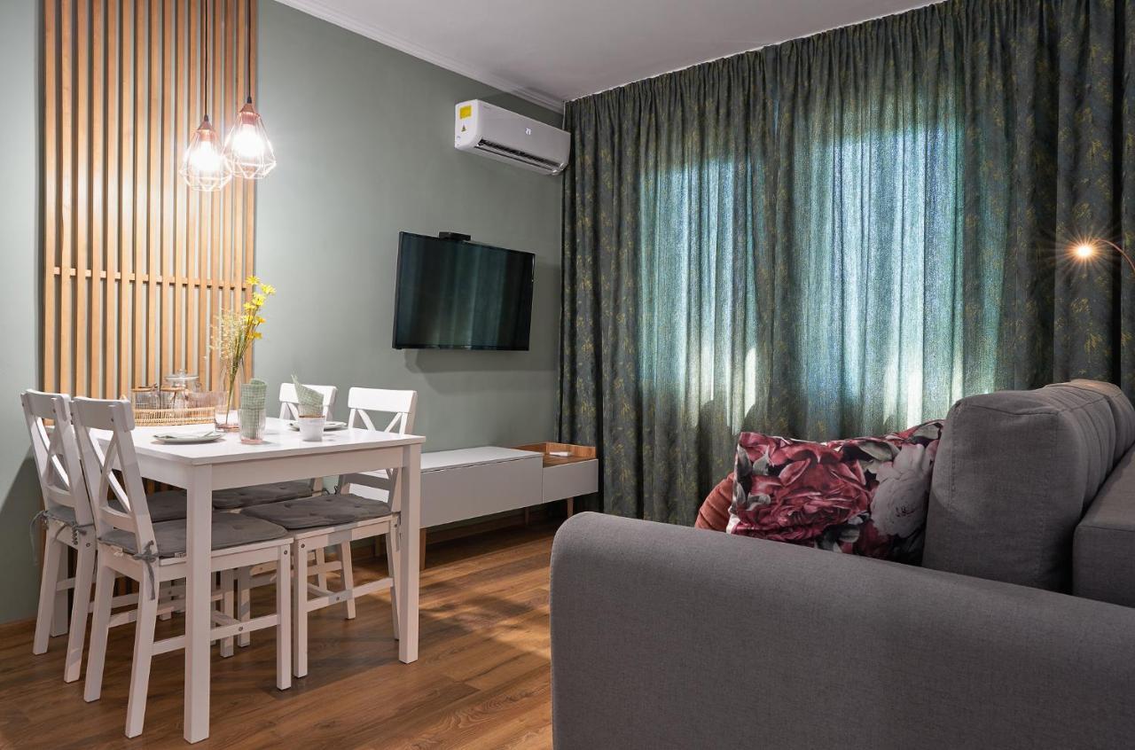 Adel Apartments Велико-Тирново Екстер'єр фото
